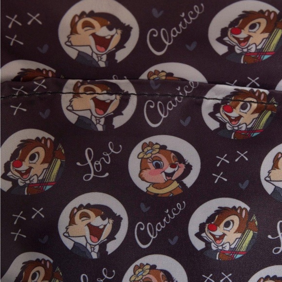 Loungefly  NWT  Disney Chip & Dale
Two Chips & A Miss Figural Mini Backpack main image 5
